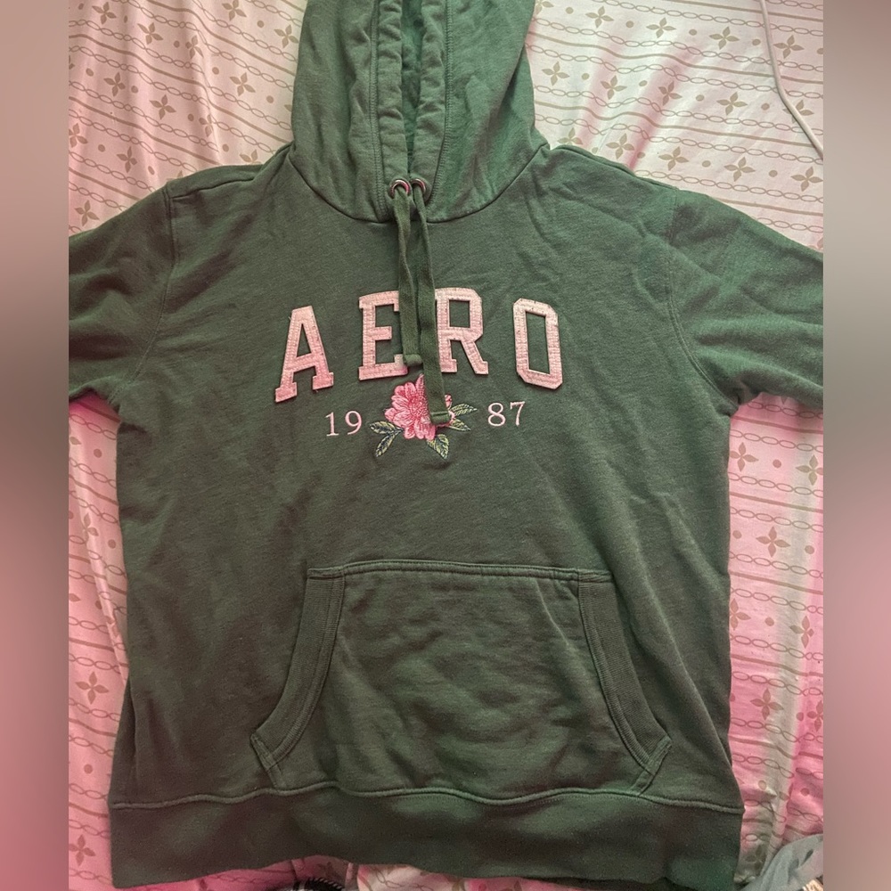 Aeropostale pullover
